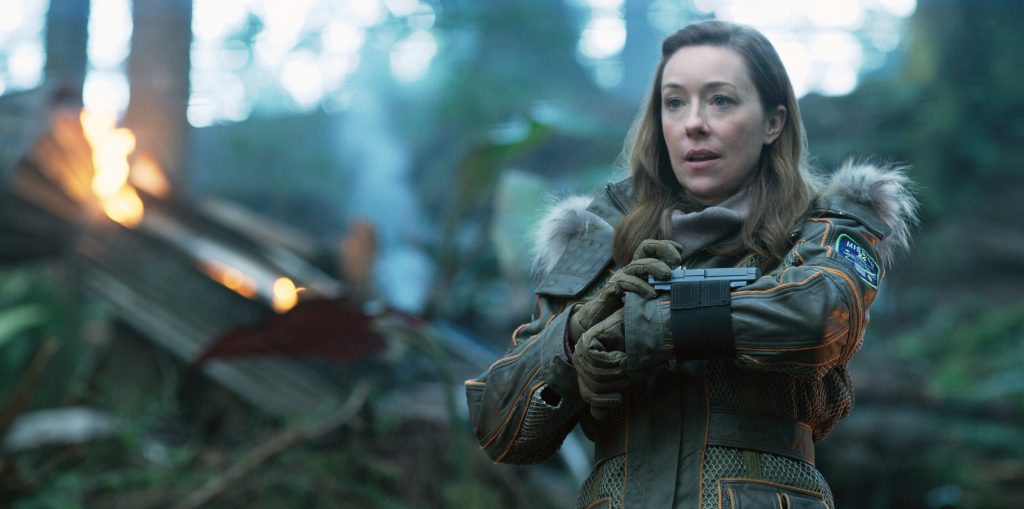 Molly Parker is a loving mom in Lost in Space. | Credit: Netflix