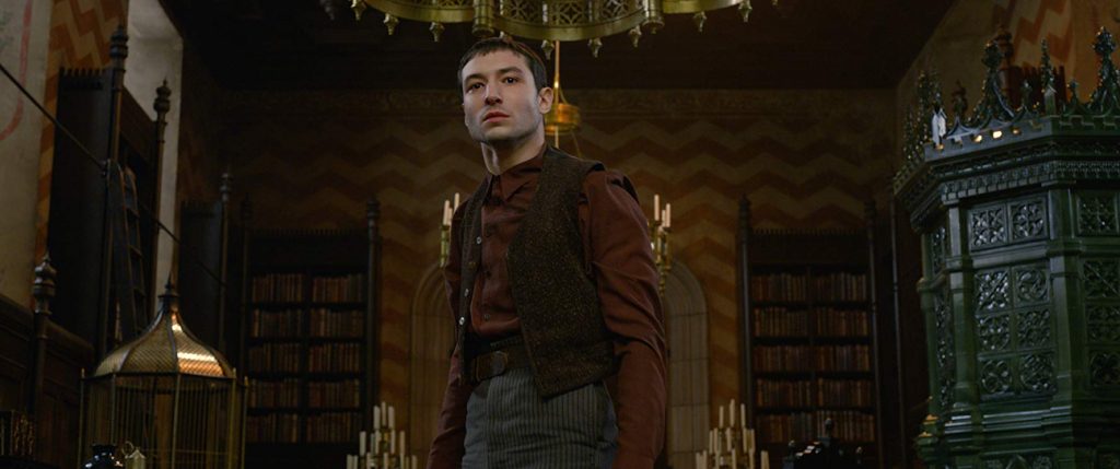 Who is Ezra Miller's character Credence Barebone in Crimes of Grindelwald? | The Little Binger | Credit: © 2018 WBEI Publishing Rights © J.K.R. TM WBEI