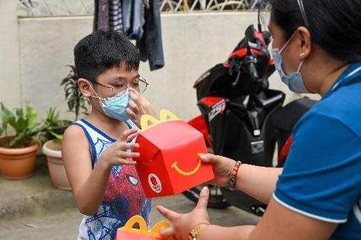 Distribution of books and toys to typhoon-affected areas | Make A Child Happy With Every McDonald's Happy Meal This Holiday | The Little Binger