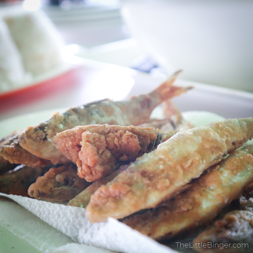 Don't miss the Crispy Tawilis at Mer-Ben Tapsilogan sa Tagaytay | The Little Binger