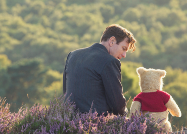 Christopher Robin (Ewan McGregor) and Pooh in Disney’s live-action adventure CHRISTOPHER ROBIN. | Credit: Walt Disney Studios